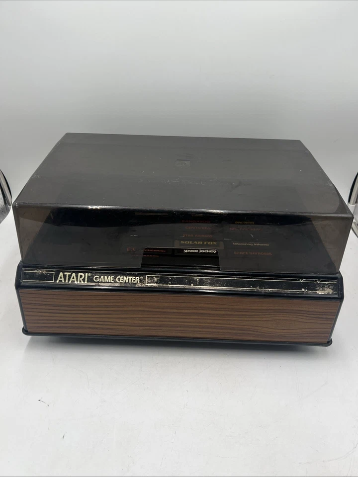 Estuche de almacenamiento Atari Game Center y 25 juegos 2600 ALS raro usado sin probar Foto 2 de 4