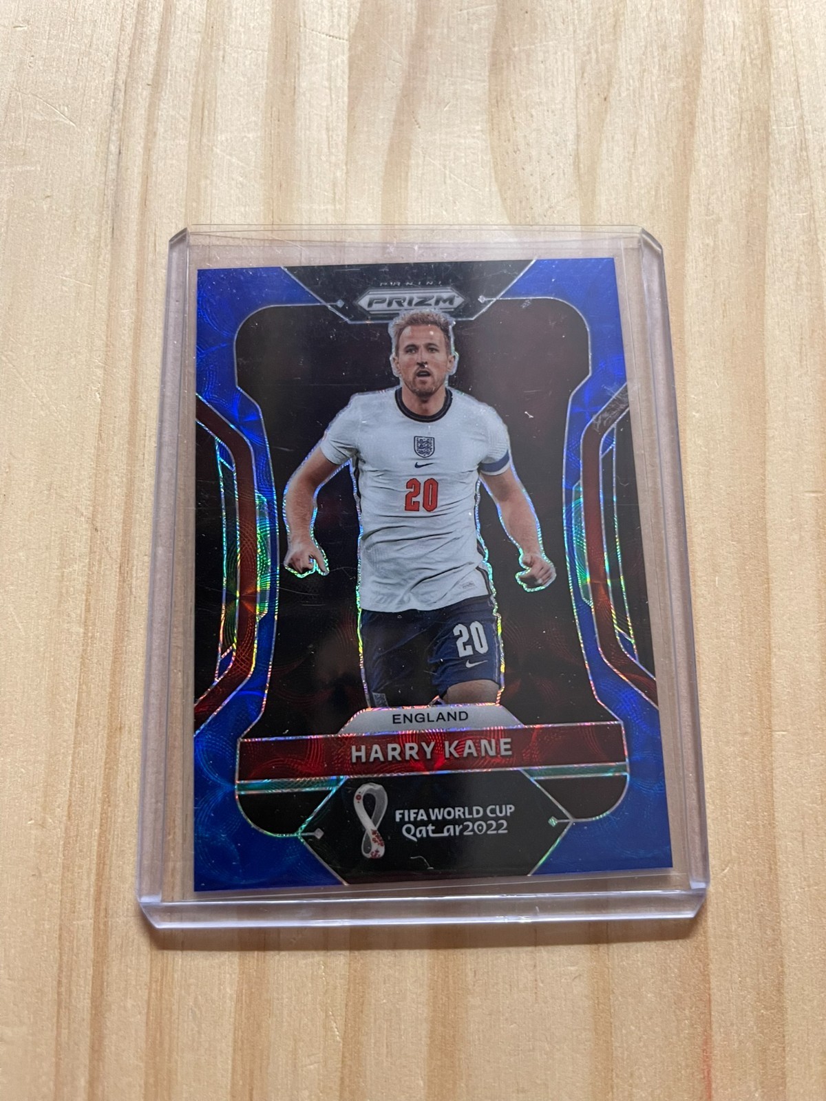 2022 Panini Prizm World Cup Qatar Choice Blue Prizm /135 Harry Kane #86
