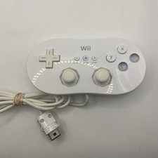 White Classic Controller Nintendo Wii RVL-005...