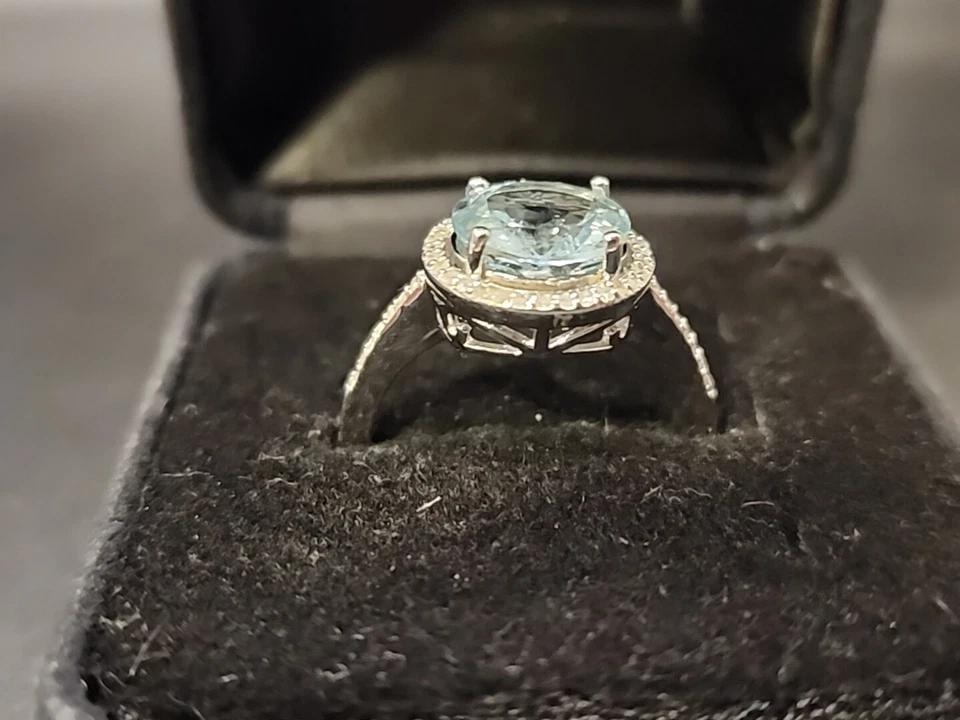 Anillo aguamarina azul con detalles de diamantes rodio/925 halo 3,64 ctw JTV talla 10 Foto 2 de 4