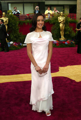Keisha Castle-Hughes at The 76th Academy Awards - Arrivals at The - Old Photo 3