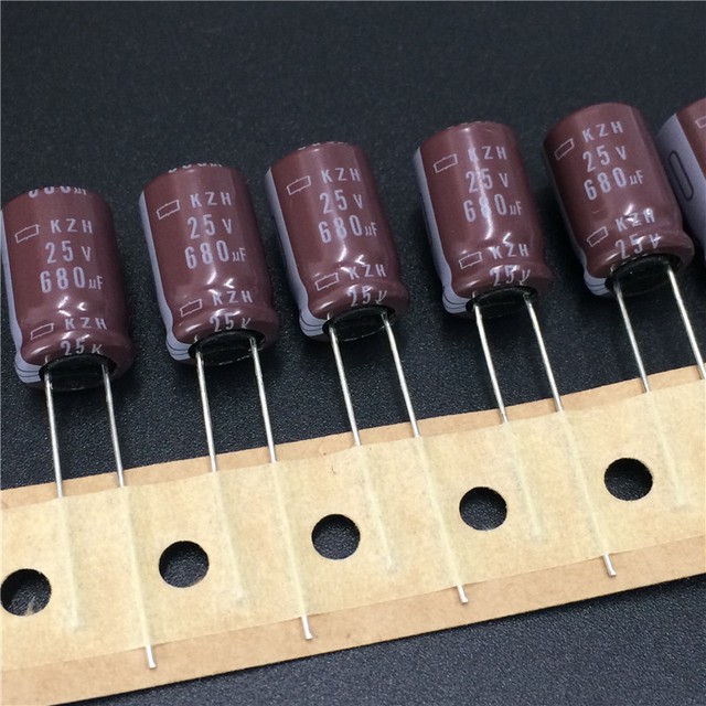 Конденсатор 680uf 25v