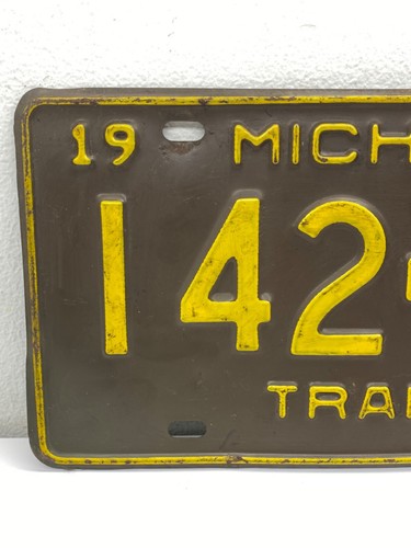 Vintage 64 Michigan Trailer License Plate I42-338 Man Cave Decor EXPIRATION 1964 - Picture 5 of 9
