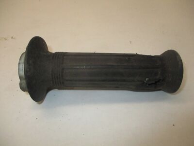 81 YAMAHA XT250 RIGHT THROTTLE HANDLE GRIP