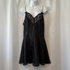 Vtg Victorias Secret Chemise Large Black Lace Gold Label Lace 90's babydoll