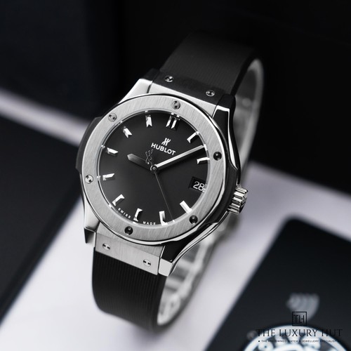 Hublot Classic Fusion 581.NX.1171.RX - 2019, Box & Papers Titanium 33mm Black...