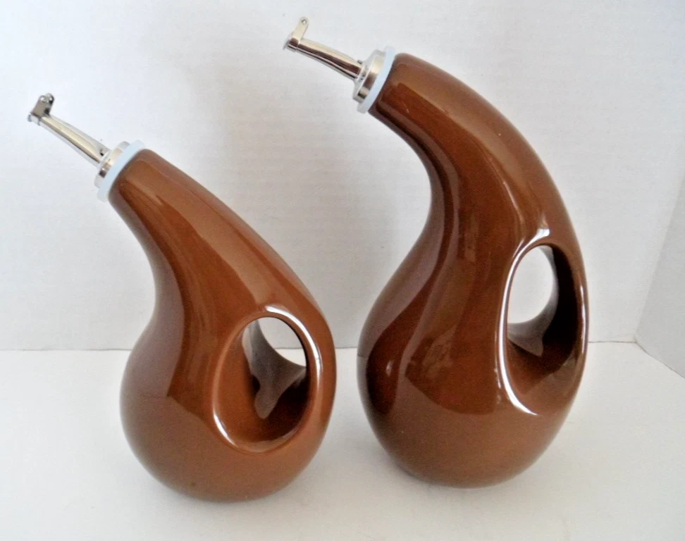 Rachael Ray Oil & Vinegar Cruets Brown Ceramic Dispensers NIB
