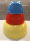 Vintage Pyrex Primary Colors Mixing Bowls Set 3 Red Yellow Blue Nesting USA