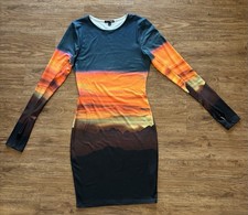 Women’s Fashion Nova Desert Sunset Dress Sz M Long Sleeves Thumb holes