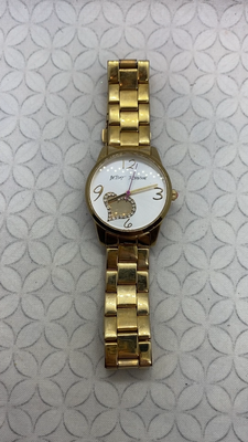Betsey Johnson Women display picture 3