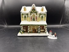 Hawthorne Village John Deere Antiques and Auction House Deere Creek 2003 