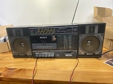 Vintage SONY CFS-3300 AM/FM RADIO CASSETTE PLAYER 1986 READ 