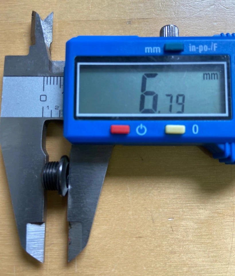 New SRAM Truvativ Chainring Bolt Kit 4 Arm for Single Speed No Guard Black Steel - Image 3 of 4