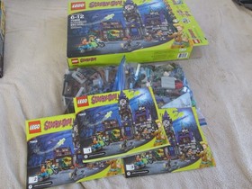 LEGO 75904 ~ Scooby Doo Mystery Mansion ~ 100% Complete with Box & Manuals
