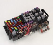 2008 HUMMER H3 POWER DISTRIBUTION FUSE JUNCTION RELAY BOX CONTROL MODULE