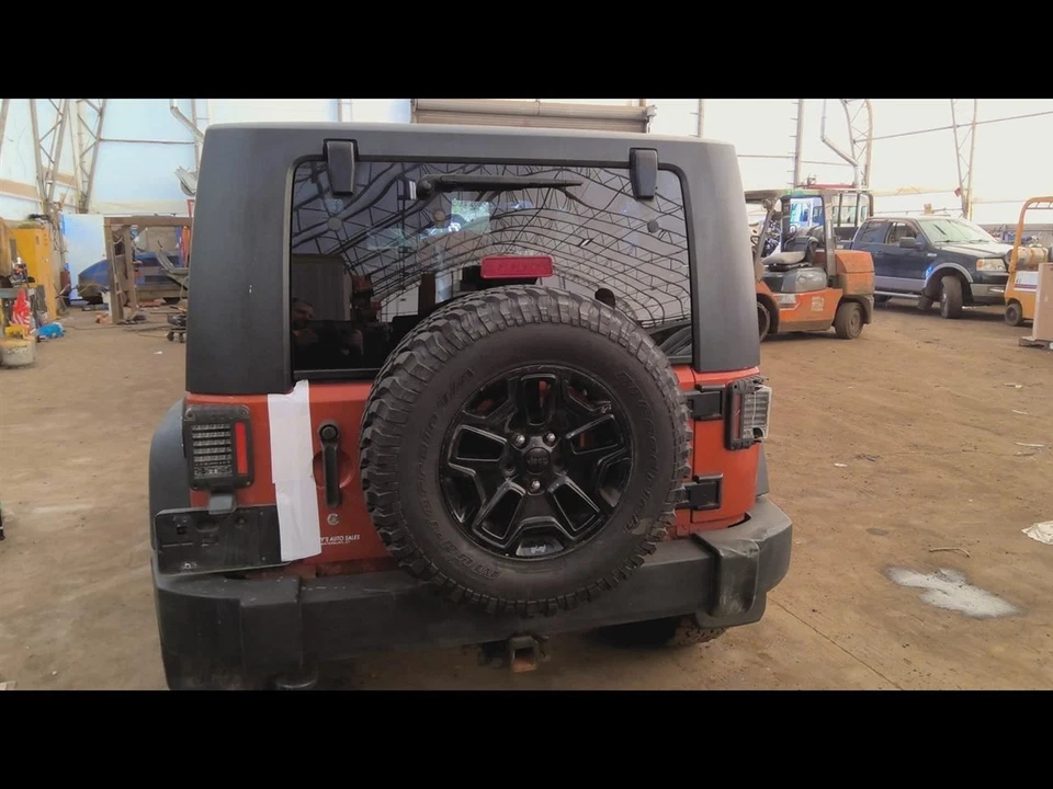 WRANGLER  2009 Fuel Vapor Canister 6809232 - Image 3 of 4