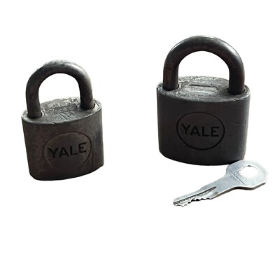 Yale Hardened Steel Padlocks 1 W Key 2 3/4  1 Without Key 2.5  Lot Of 2 Vintage