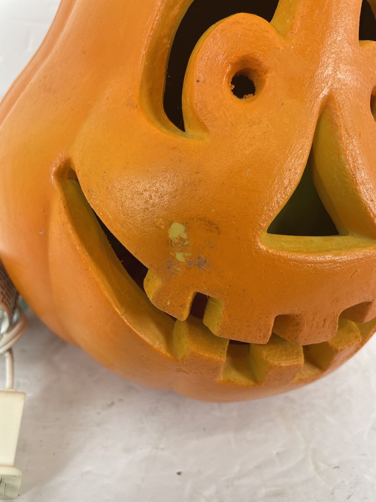 VTG Paper Magic Group 1998 Halloween Foam Blow Mold Light Up Jack-o-Lantern