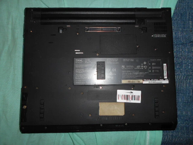 IBM THINKPAD T43 2668 14,1" NOTEBOOK, VENDUTO COME NON FUNZIONANTE  - Immagine 4 di 4