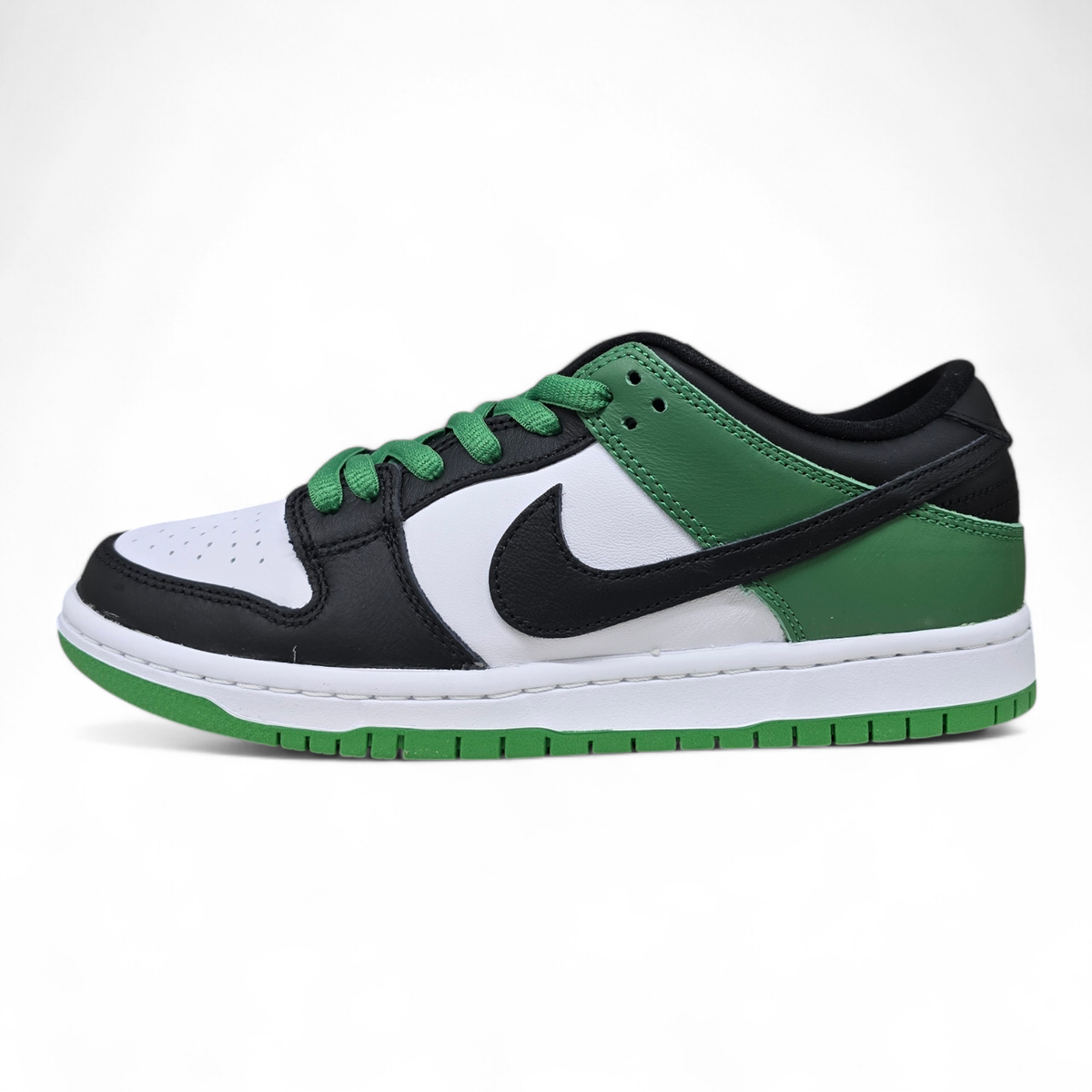 NIKE SB DUNK LOW PRO 