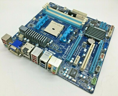 Gibabyte GA-A75M-UD2H REV:1.0 DDR3 - mATX - Sockel FM1 - ohne I/O Shield #M1516