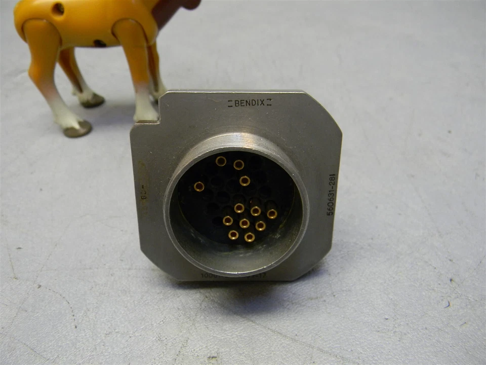 Bendix 560631-28I 24 pin Circular Connector Heavy Duty 10001-3155859-17 - Image 2 of 4