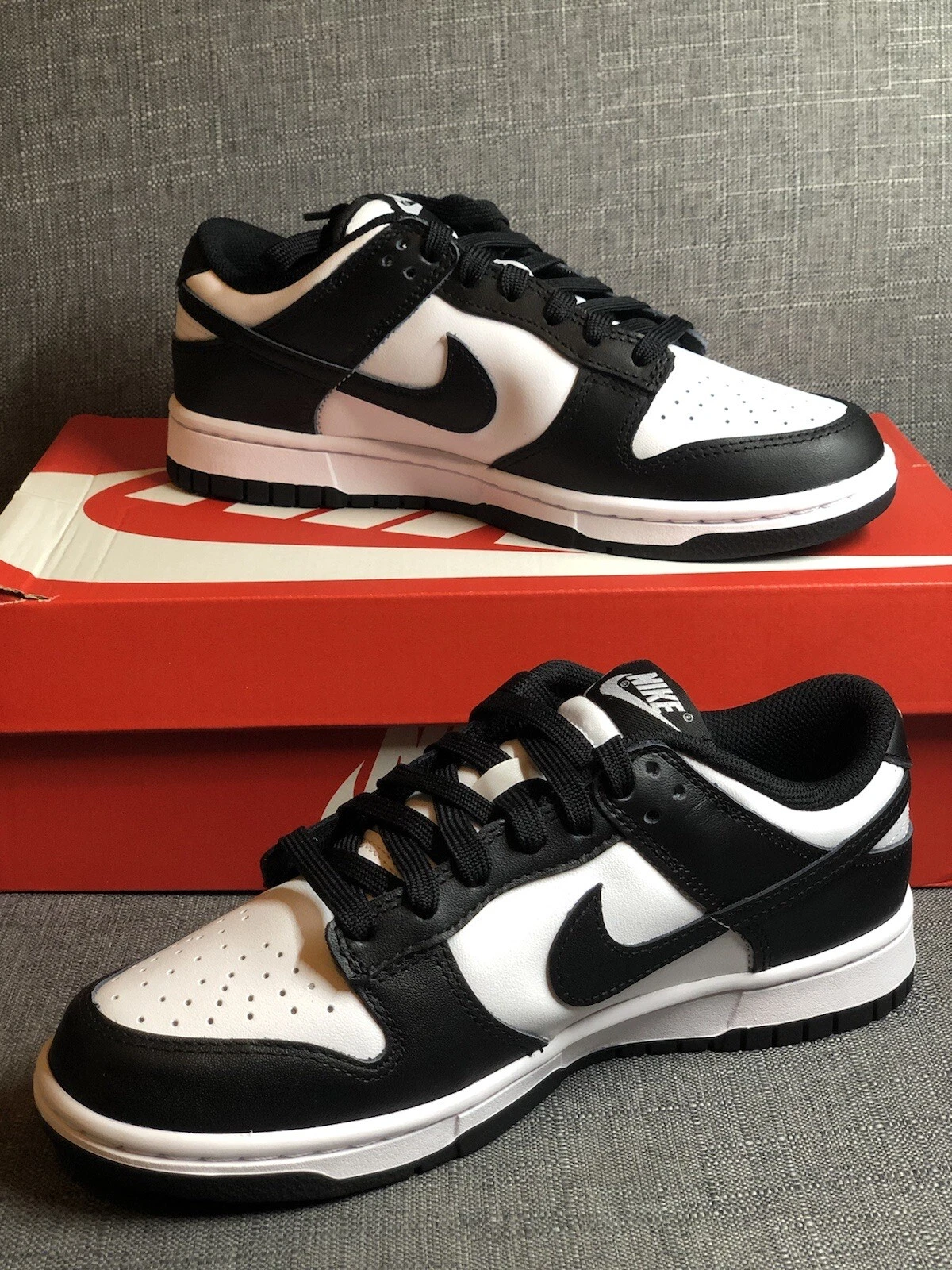 PREZZO RIDOTTO!! Taglia UK 8 Nike Dunk Low Retro Bianco Nero Panda 2021