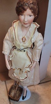 Vintage 1995 Mary Dunbar Porcelain Doll Jewel Tea Autumn Leaf Limited Edition 