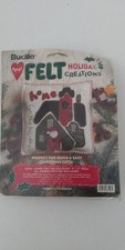 BUCILLA FELT HOLIDAY CREATIONS 83596 Home for the Holidays Pillow Kit NIP