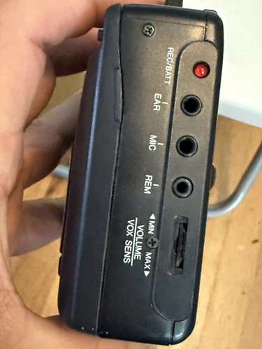 Radio Shack Voice Activated Cassette Recorder CTR-96 ( Not Working ) - Picture 6 of 7