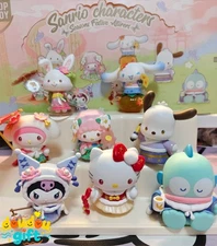 TOPTOY Sanrio Characters Seasons Festive Attirers Series Blind Box Confirmed Toy