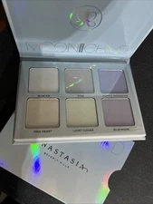 Anastasia Beverly Hills Moonchild Glow Kit Palette