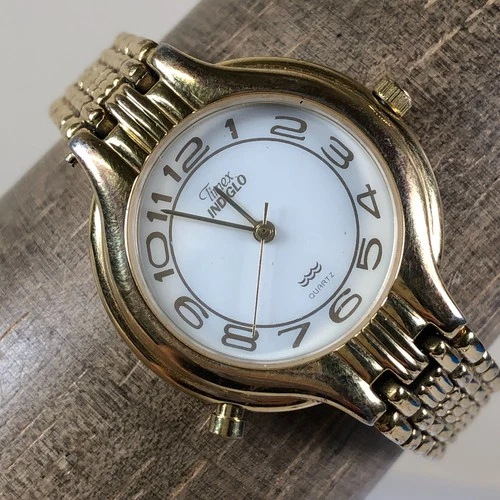 Vintage Timex Indiglo Women Fashion Gold Tone Quartz Analog 28mm Watch 6 1/4"