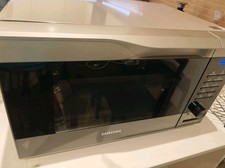 Samsung Easy View Combi Microwave with HotBlast 900W 28L MC28M6075CS **USED**
