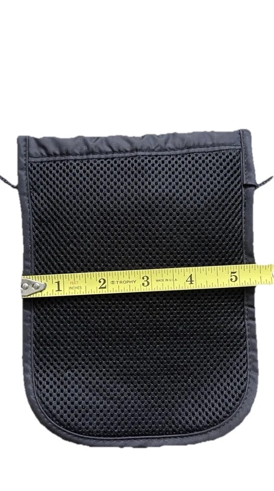 Pacsafe Coverafe X75 RFID 防盗颈袋黑色 5.5 英寸 x 7 英寸 — 第 3/4 张图片