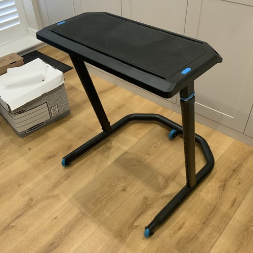 Wahoo Kickr Desk for Indoor Cycling, Used, Good Condition, Collection