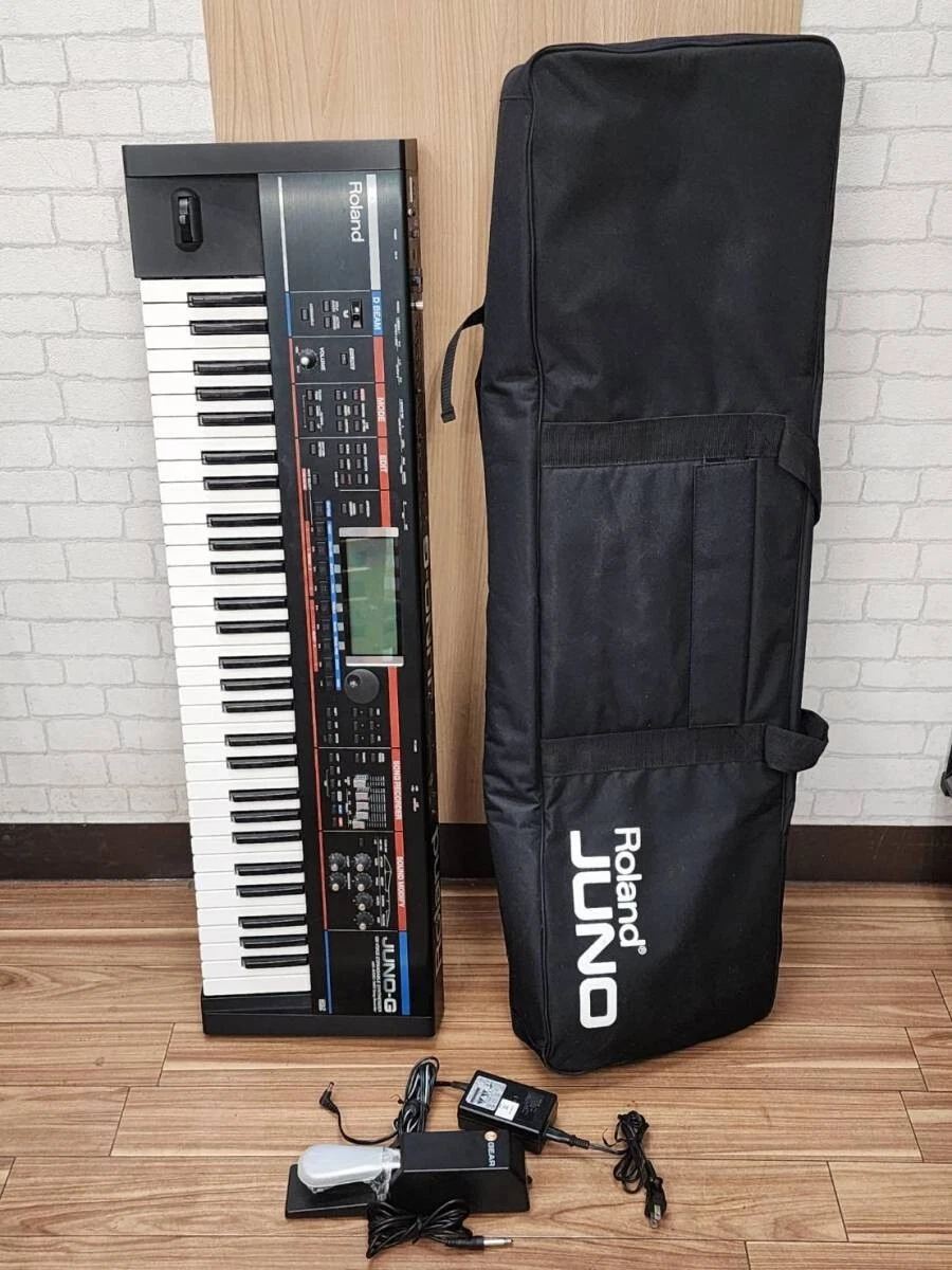 Roland Juno-G 128 Voice Expandable Synthesizer JUNK No Case With Paper ZU40144