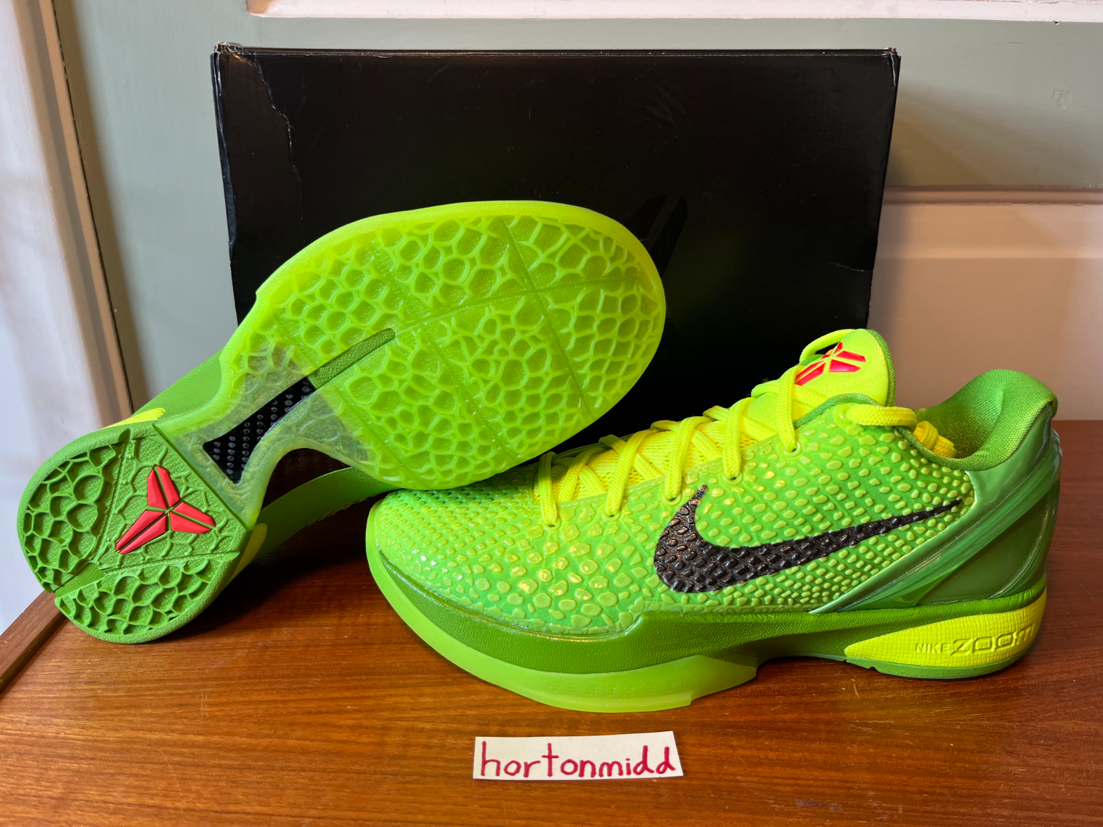 kobe grinch gs