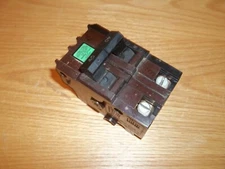 Vtg Federal Electric 240 Stab-Lok 40 Amp 2 Pole Electric Circuit Breaker