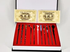 13 PCS: Harry Potter 11 wand Magical wands necklace decorate +2 Ticket