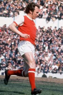 Bob Mcnab Arsenal 1970 Football Club Old Photo