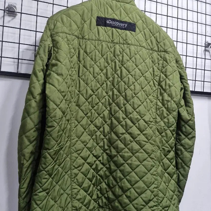 Discovery Quilted Lightweight Polyester Jacket Kh… - image 7