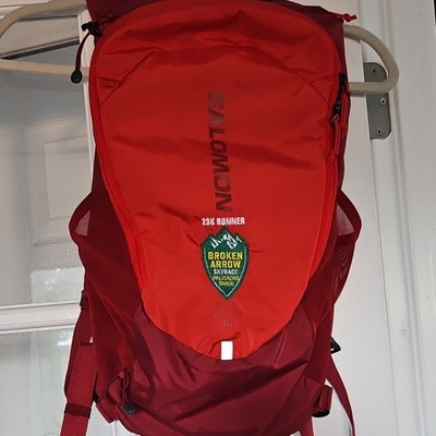 Rare Salomon Trailblazer 10 Backpack Red - Broken Arrow Skyrace 23K Runner Badge