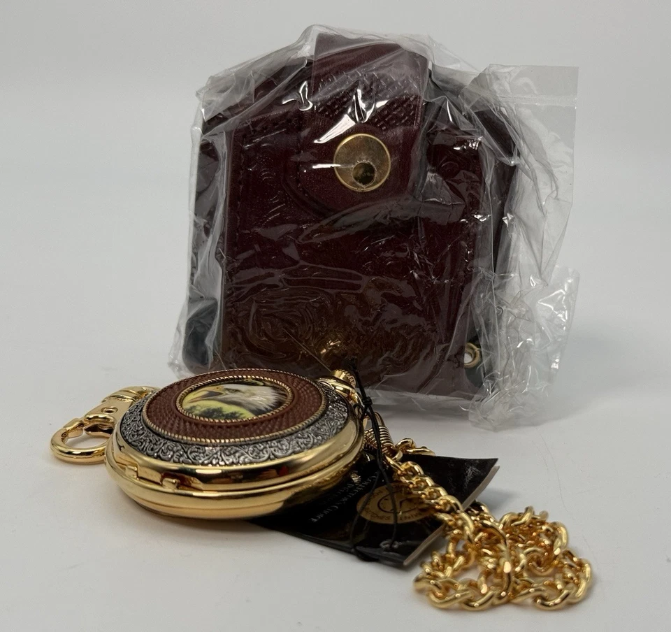 Vintage POCKET WATC FRANKLIN MINT Alaskan Chilkat Bald Eagle Preserve and Pouch - Image 2 of 4