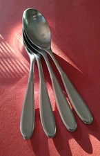 4 Retroneu CONTOUR Tivoli 18/10 Stainless SOUP SPOONS 7 5/8" China Free Ship