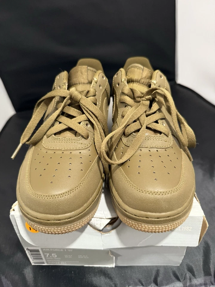 Air Force 1 ‘07 “Tech Tuff” Iguana Size 7.5  - Image 2 of 4