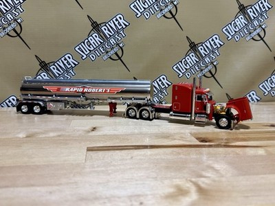 Dcp 1/64 RAPID ROBERTS Peterbilt 379 63” Mid Roof With Fuel Tanker