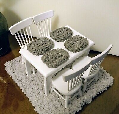 Details about   Miniature Dollhouse 1:12 Set of 4 Gray Placemats for Dining/Kitchen Table