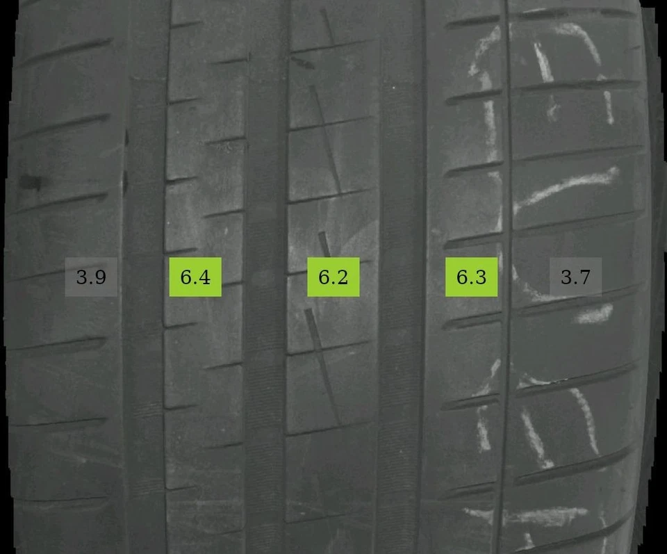 255/40 R19 100Y Vredestein Ultrac Vorti Sommerreifen  6mm DOT1020 - 2 REIFEN - Bild 2 von 4