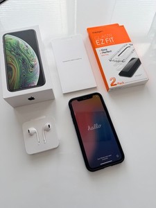 Apple iPhone XS 256GB Space Grey ohne SIM Lock A2097 voll funktionsfähig mit OVP